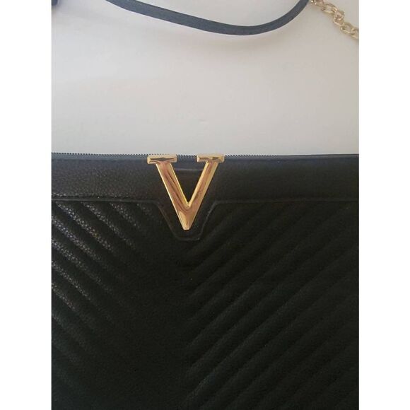 V black leather crossbody bag - Picture 2 of 6